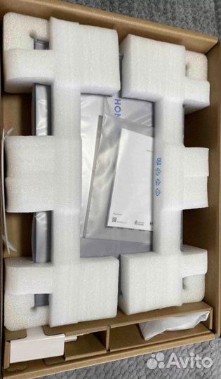 Продам ноутбук Honor Magicbook 14