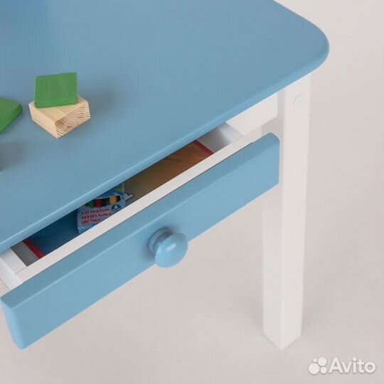 Детский стол и стул с ящиком
