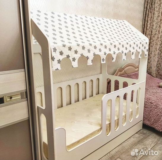 Кровать-домик