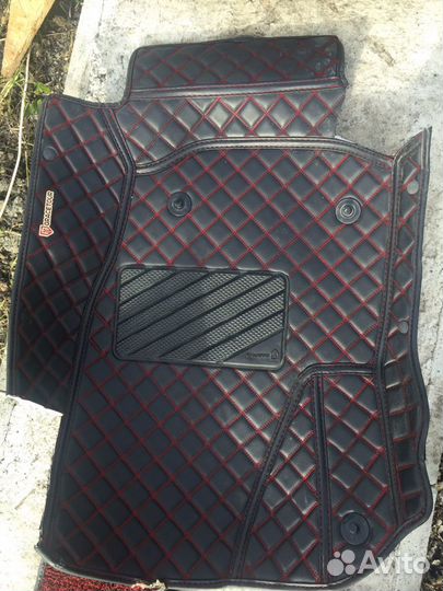 Автомобильные коврики 3d