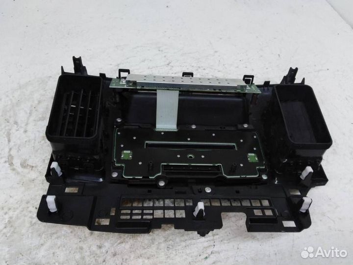 Блок управления магнитолой