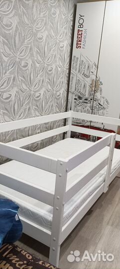 Детская кроватка с матрасом бу