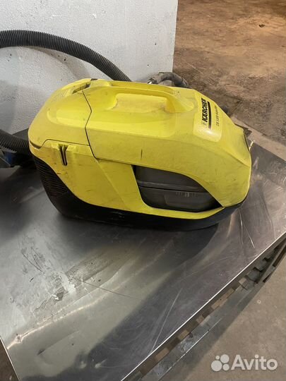 Моющий пылесос Karcher DS 5.800 water filter