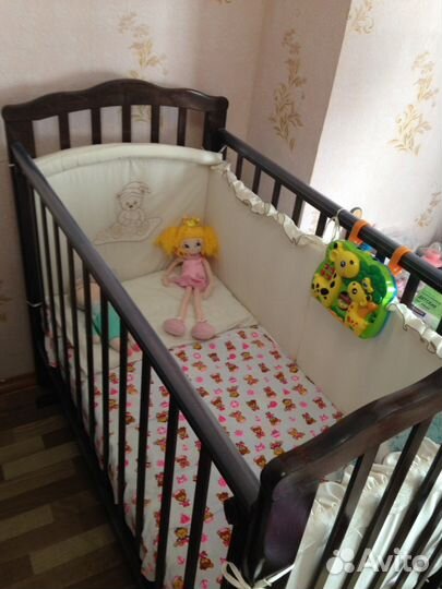 Детская кроватка