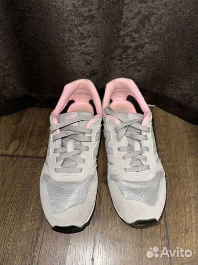 Кроссовки new balance 373