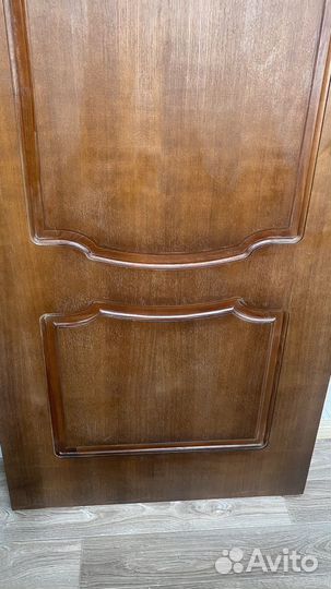 Дверь входная деревянная 80