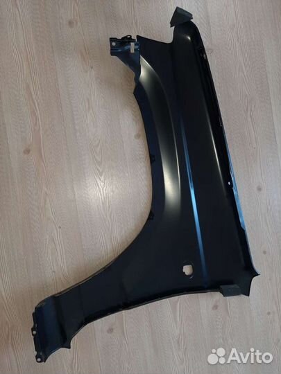 Крыло переднее правое nissan kix