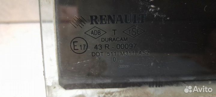 Стекло двери (форточка) заднее левое Renault Clio