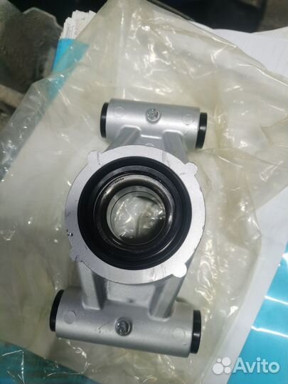 Кулак заднего колеса в сборе Stels Dinli 600/800