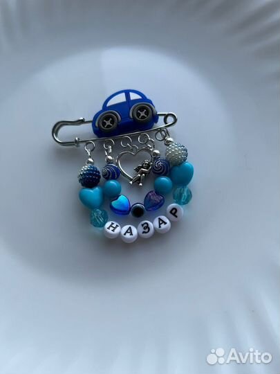 Держатели для грызунков и булавочки именные