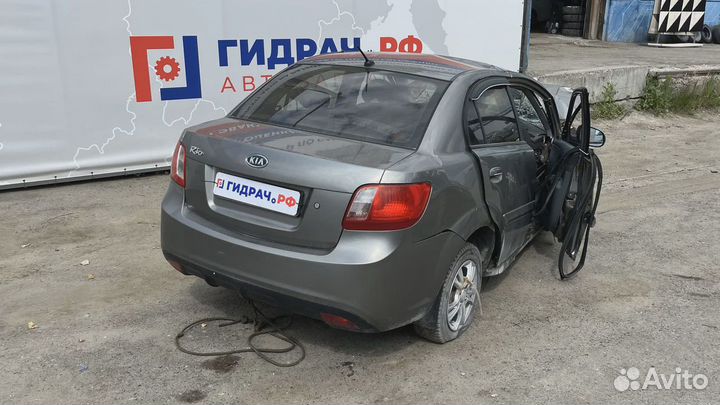 Накладка кпп Kia Rio 2 (JB)