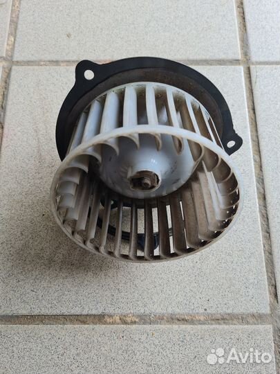 Моторчик отопителя газ 3110 Волга