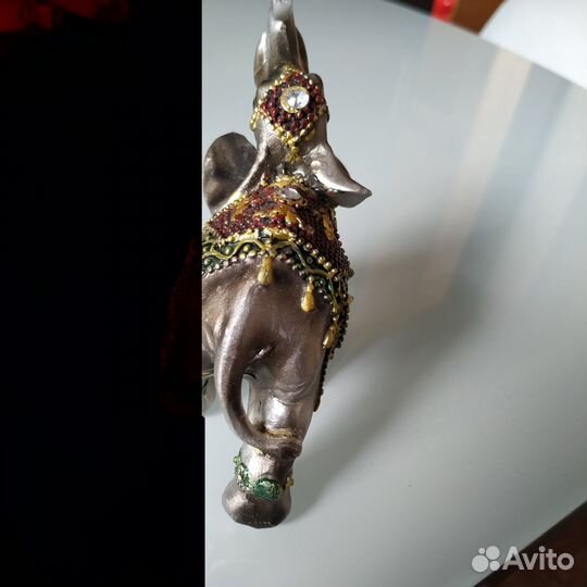 Статуэтка слон в восточном стиле