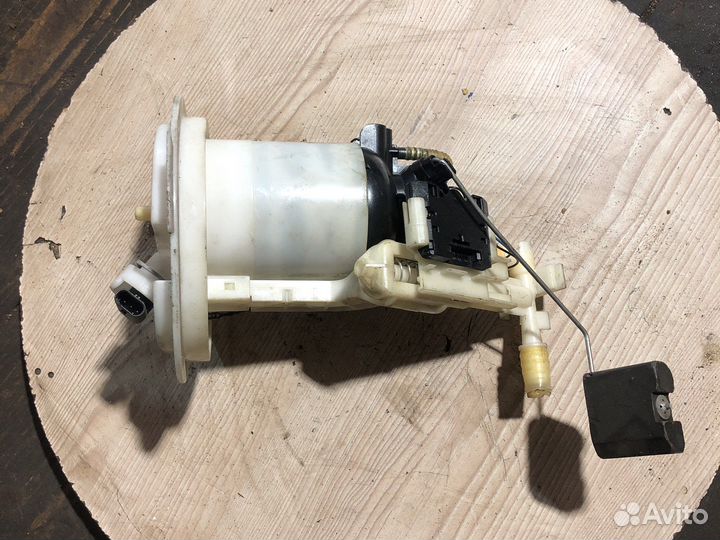 Топливный насос Mercedes E W212