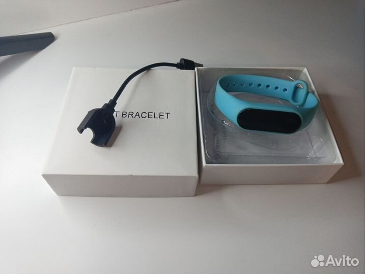 Фитнетнес браслет