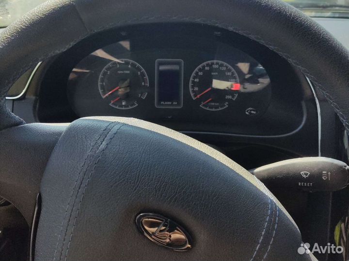 LADA Priora 1.6 МТ, 2007, битый, 20 000 км