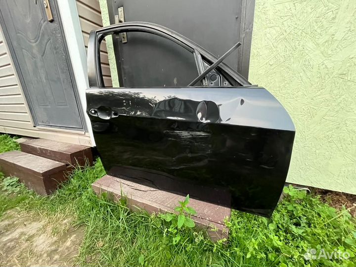 Дверь правая передняя BMW 3series E90