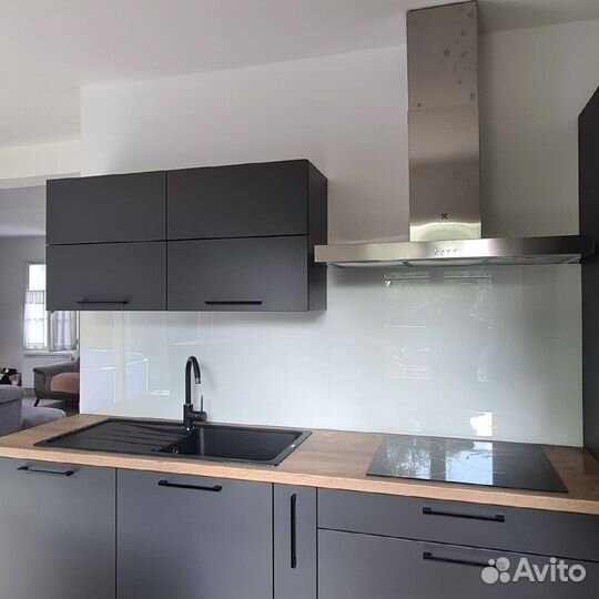 Современная стильная кухня