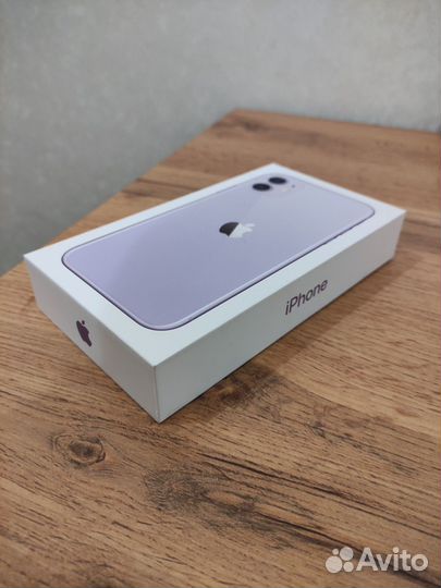 iPhone 11, 64 ГБ