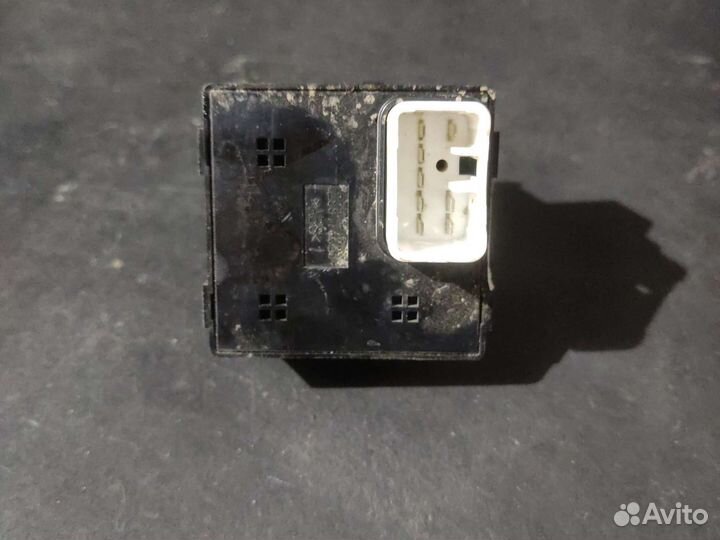 Кнопка эсп Hyundai Solaris 2