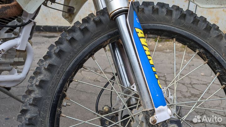 Avantis FX Lux 250 FMM