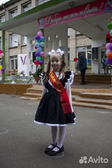 В доставке.Школьный сарафан нарядный