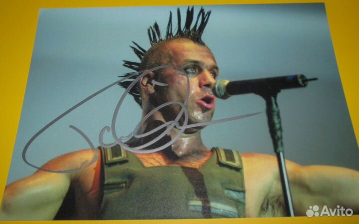 Тилль Линдеманн Раммштайн Подар Подпи