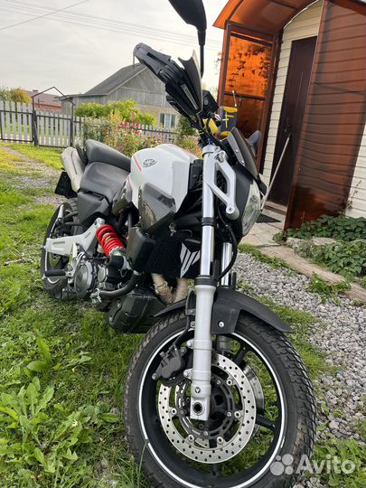Yamaha MT03