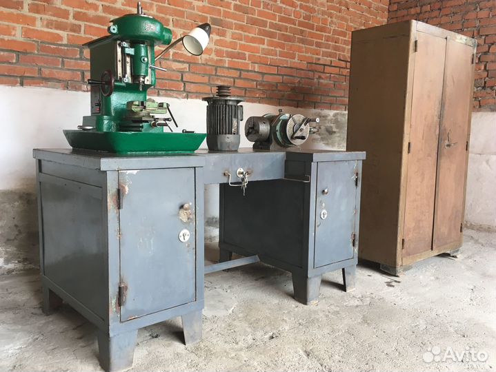 Сверлильно - фрезерный станок