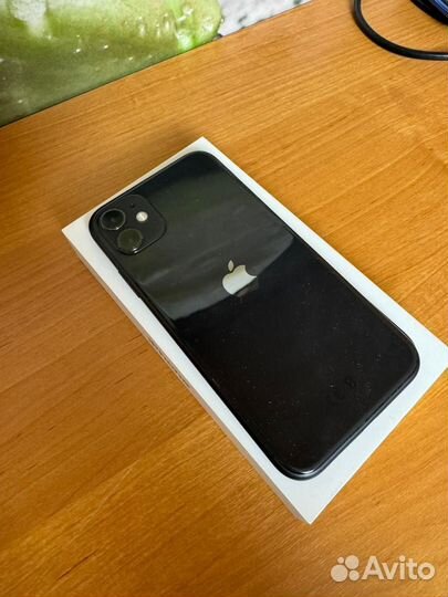 iPhone 11, 128 ГБ