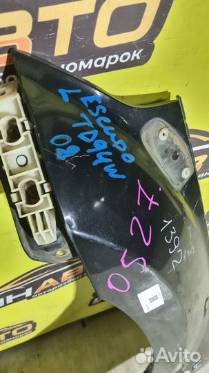 Переднее левое крыло Suzuki grand vitara