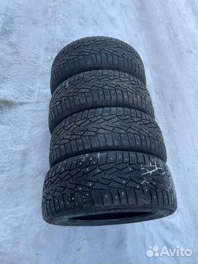 Nokian Tyres Hakkapeliitta 7 215/45 R17