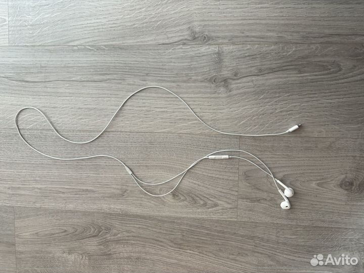 Наушники apple airpods (lightning) проводные