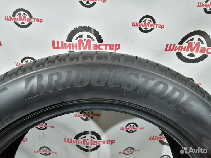 Bridgestone Alenza 001 235/55 R20