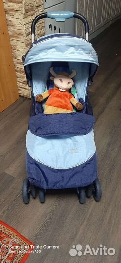 Прогулочная коляска