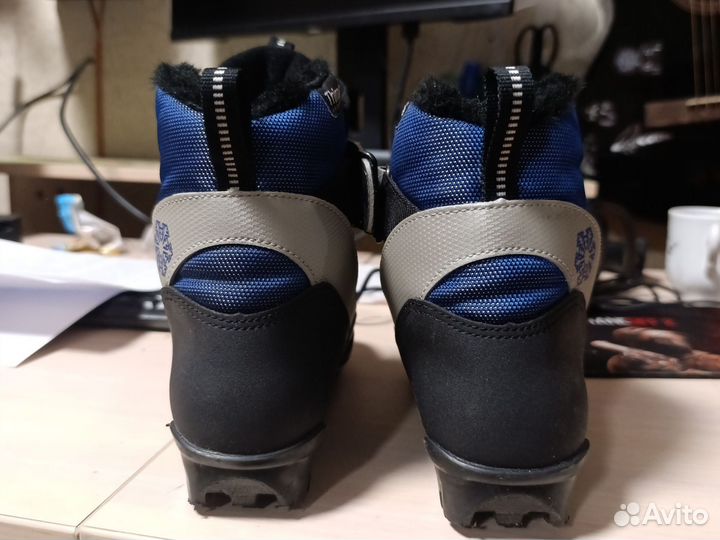 Лыжные ботинки детские 34