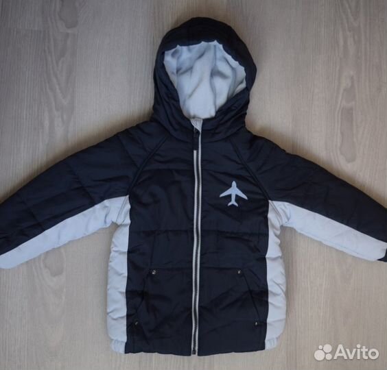 Новая демисезонная куртка