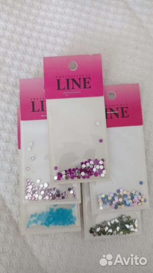 Стразы для ногтей