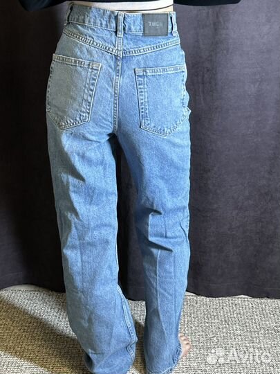 Джинсы голубые прямые женские