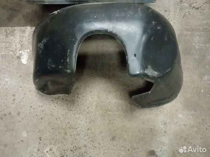 Подкрылок гранта