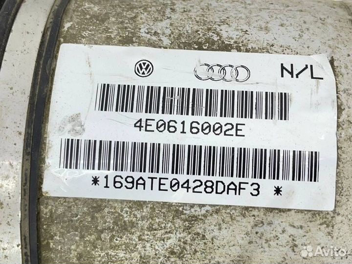 Пневмоамортизатор задний правый Audi A8 D3 W12 BHT