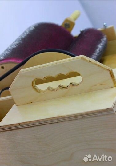 Кардер для обработки шерсти + трепалка (wikiLAB)