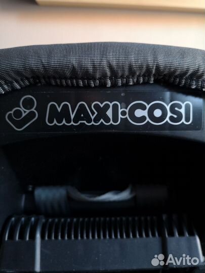 Детское автокресло Maxi cosi 9-18кг