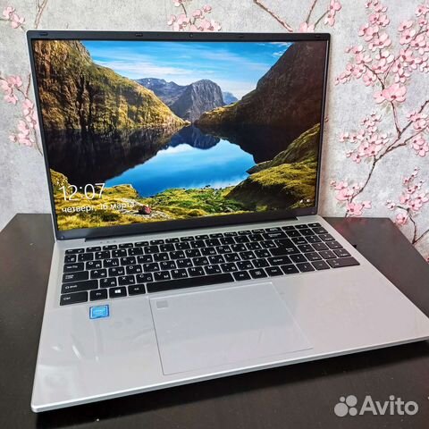 Новый ноутбук 15.6