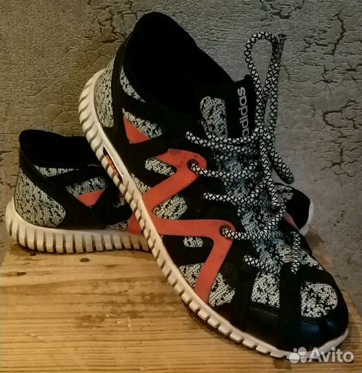 Кроссовки тканевые