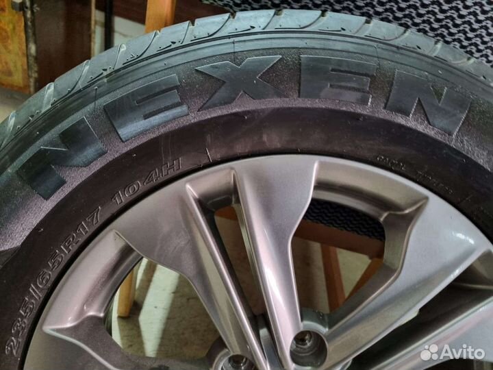 R17 Nexen N8000 235/65, PCD 5x114.3 DIA 67.1