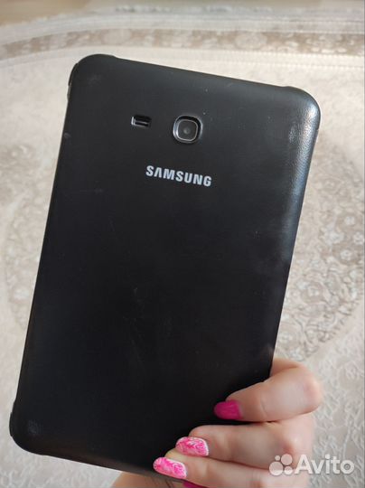 Планшет Samsung galaxy tab3 lite SM-T110