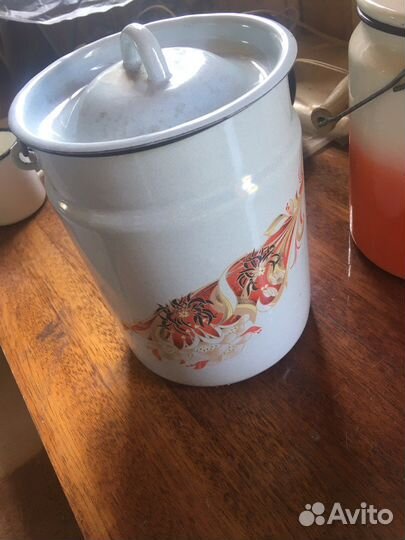 Посуда эмалированая времен СССР