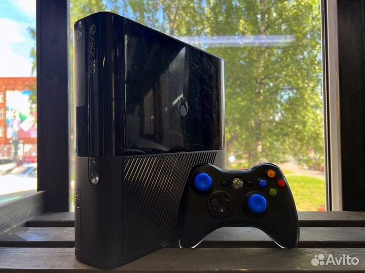 Xbox 360 E 500Gb + Гарантия