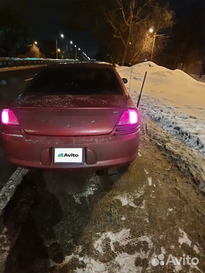 Dodge Stratus 2.4 AT, 2004, 194 700 км